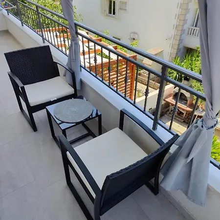 Ivo * Makarska