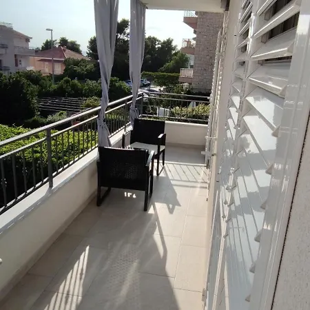 Ivo Апартаменти Макарська