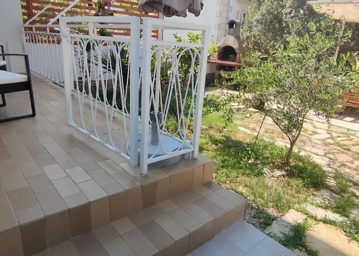 Апартаменти Ivo *